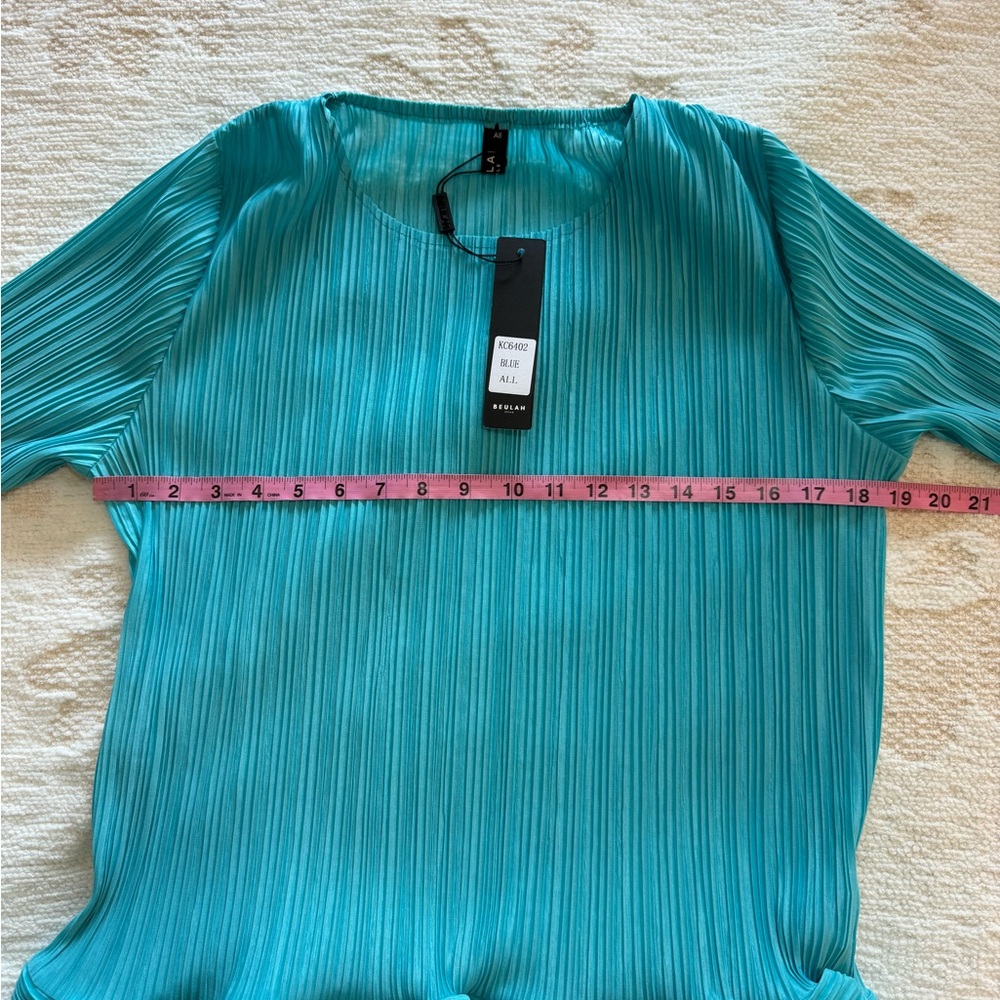 NWT Beulah Turquoise Pleated Top & Skirt Set One Size - Picture 12 of 16